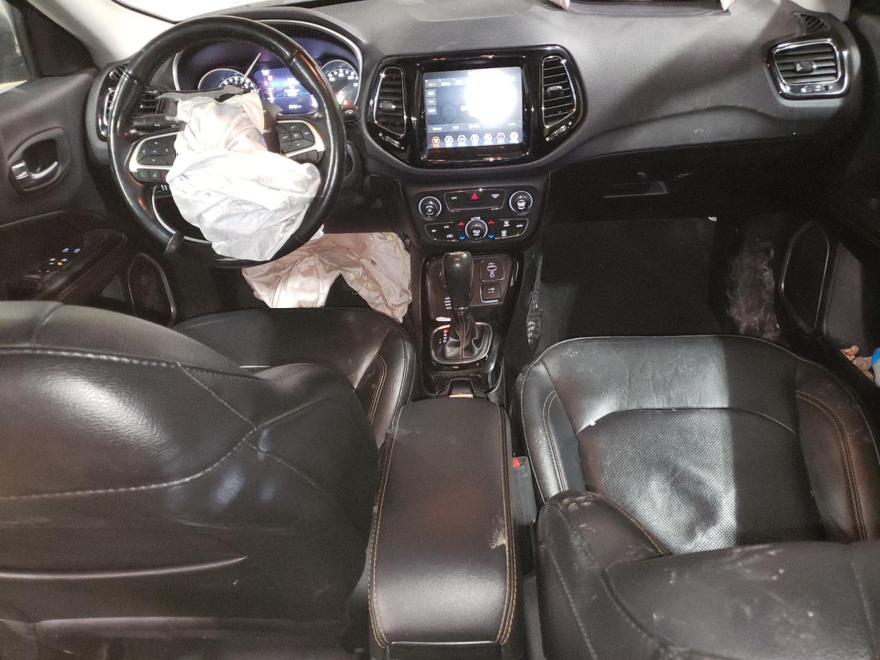 2020 Jeep Compass VIN 3C4NJDCB5LT208633 Copart auction photo, front end damage thumbnail 8