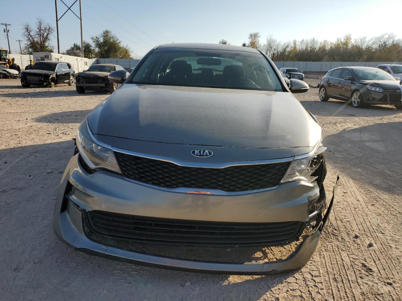 2016 KIA Optima VIN 5XXGT4L33GG012610 Copart auction photo, front end / side damage thumbnail 5