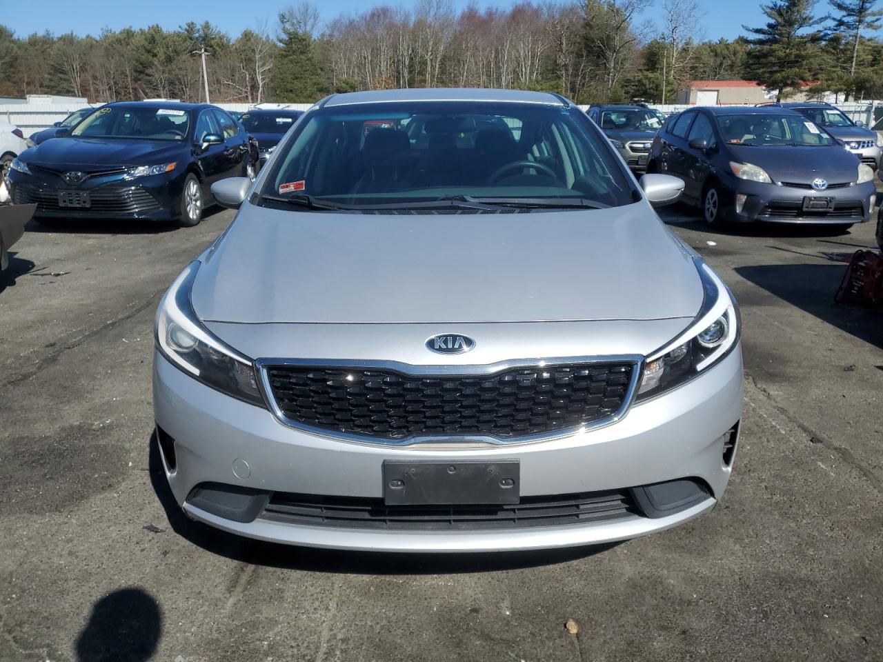 2017 KIA Forte VIN 3KPFL4A78HE069316 Copart auction photo, side / rear end damage thumbnail 5