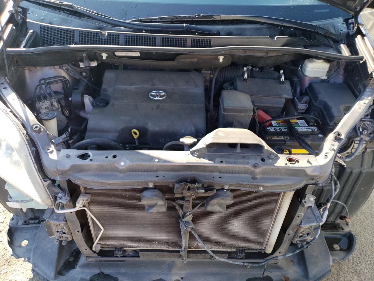 2014 Toyota Sienna VIN 5TDZK3DC8ES508051 Copart auction photo, front end damage thumbnail 12