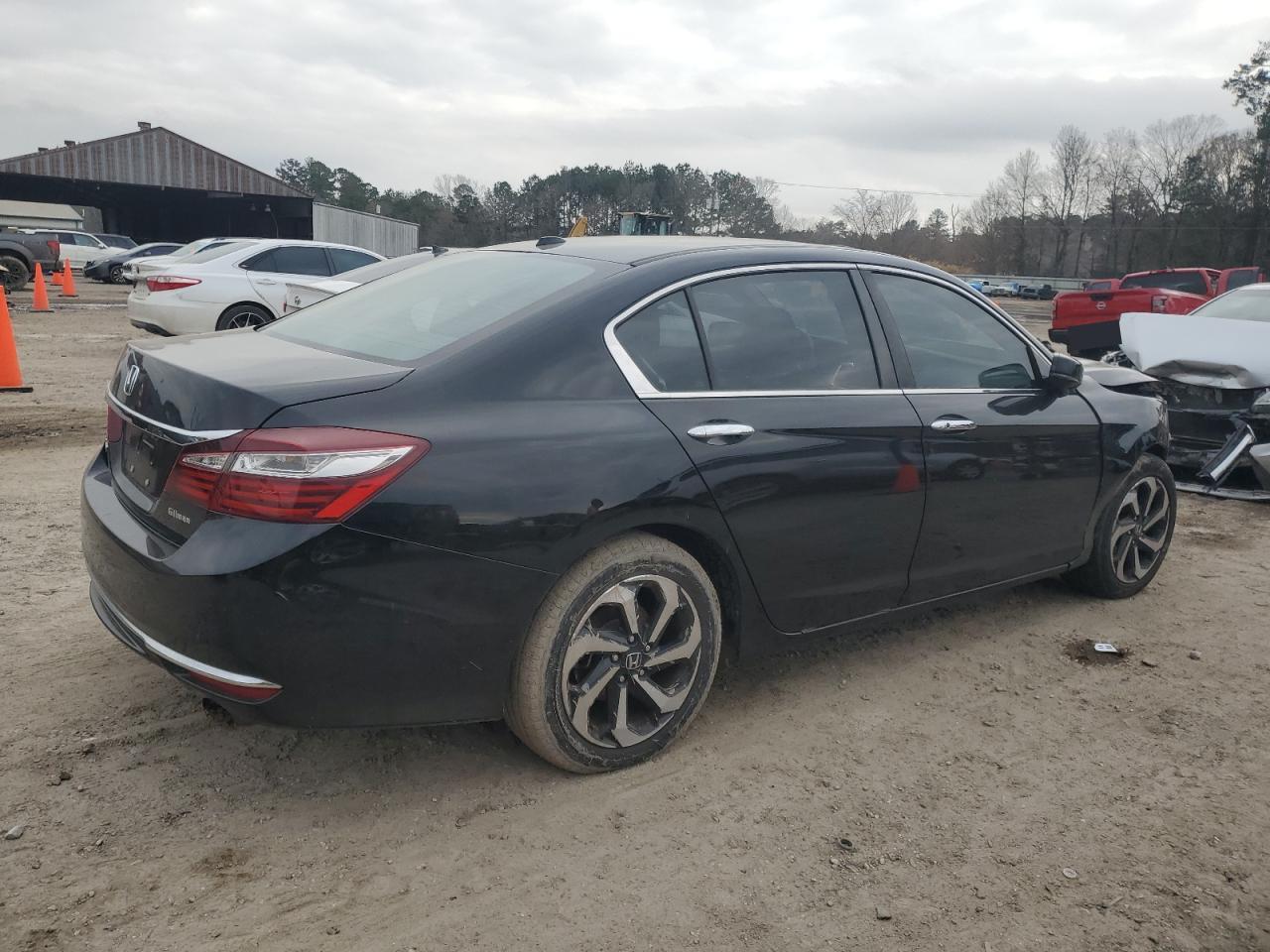 2017 Honda Accord VIN 1HGCR2F74HA071678 Copart auction photo, front end damage thumbnail 3