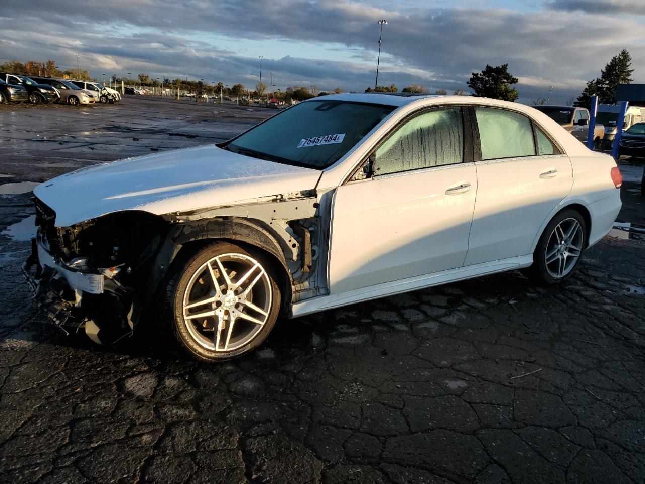 2016 Mercedes-Benz E-klasse VIN WDDHF8JB3GB243788