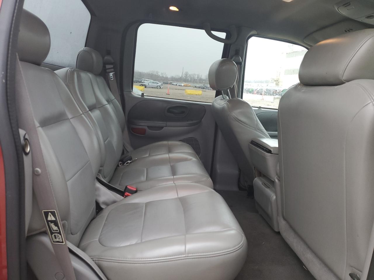 2002 Ford F-150 VIN 1FTRW07LX2KE25805 Copart auction photo, mechanical damage thumbnail 10