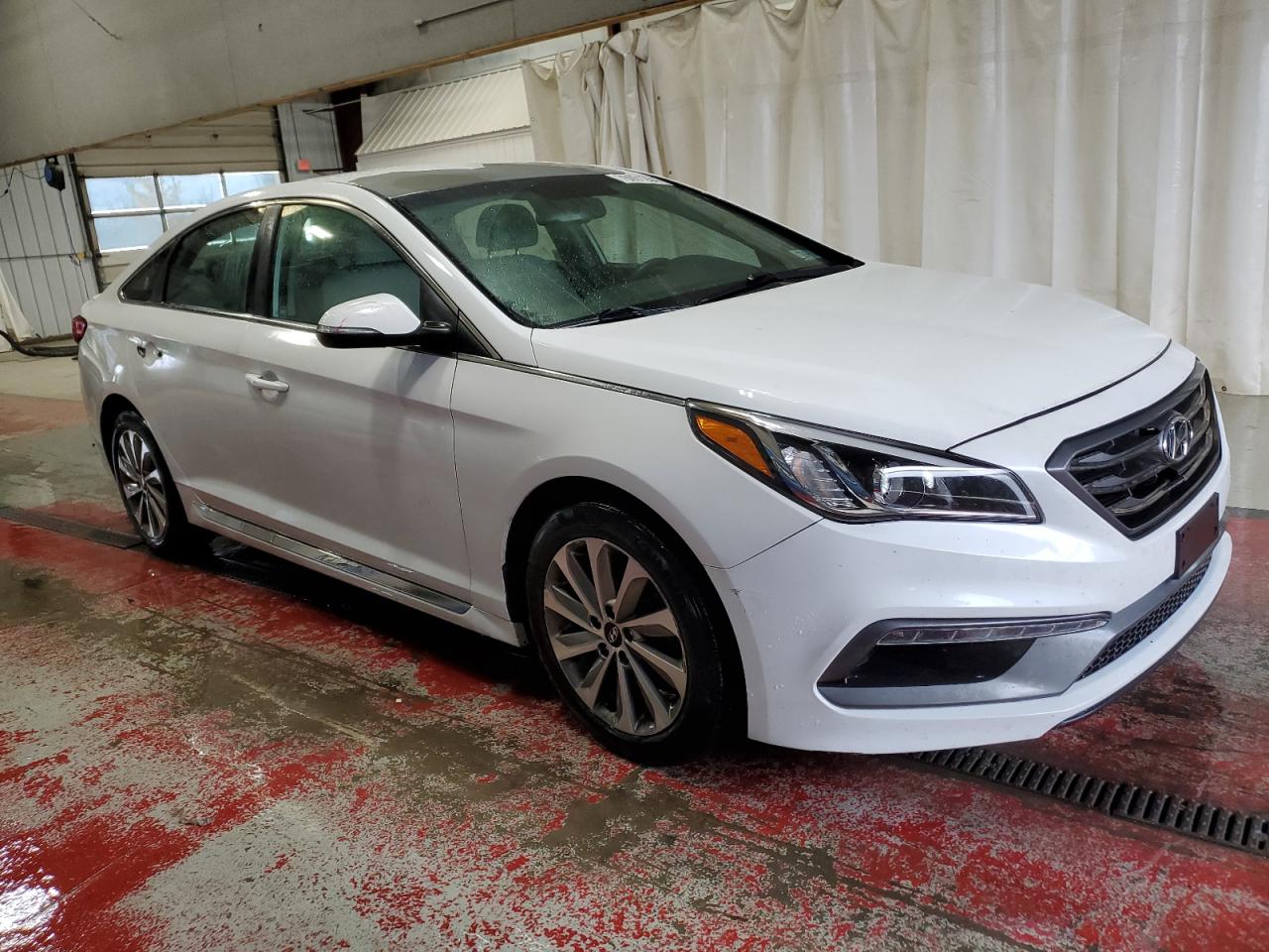 2017 Hyundai Sonata VIN 5NPE34AFXHH539134 Copart auction photo, vandalism damage thumbnail 4