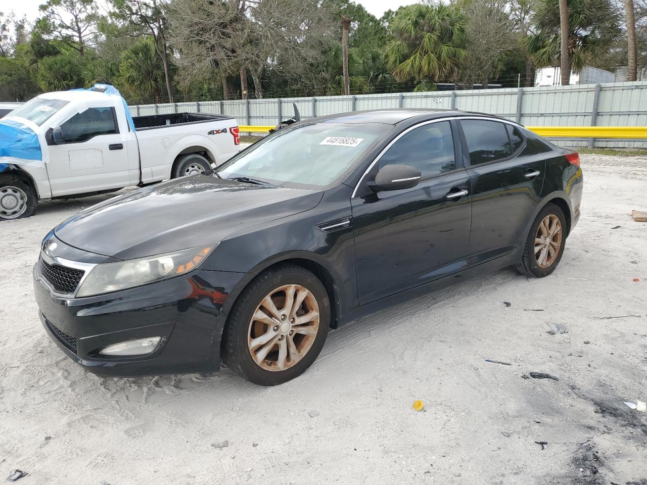 2013 KIA Optima VIN 5XXGN4A77DG209565