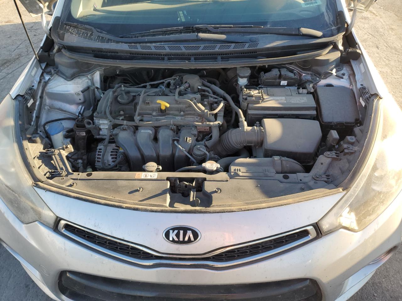 2015 KIA Forte VIN KNAFX6A82F5417061 Copart auction photo, front end damage thumbnail 13