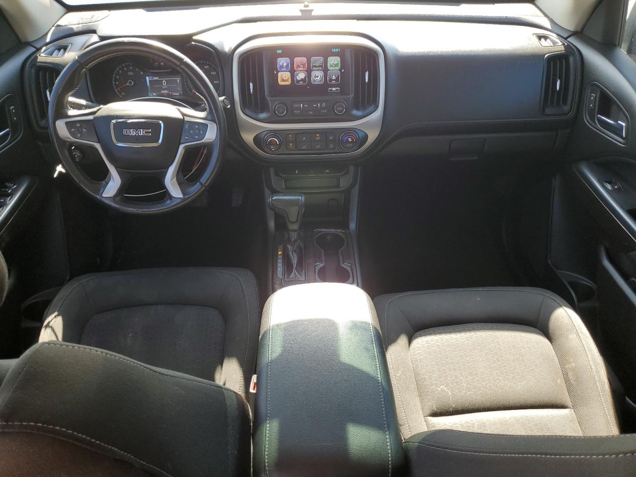 2018 GMC Canyon VIN 1GTG5CEA4J1199360 Copart auction photo, rear end / side damage thumbnail 8