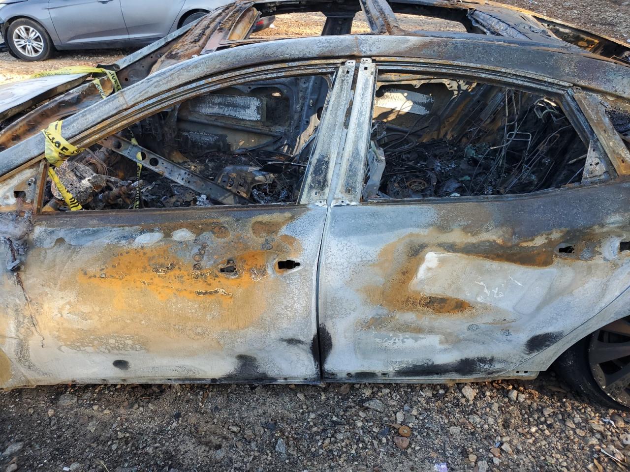 2016 Hyundai Azera VIN KMHFH4JG0GA525811 Copart auction photo, burn damage thumbnail 7