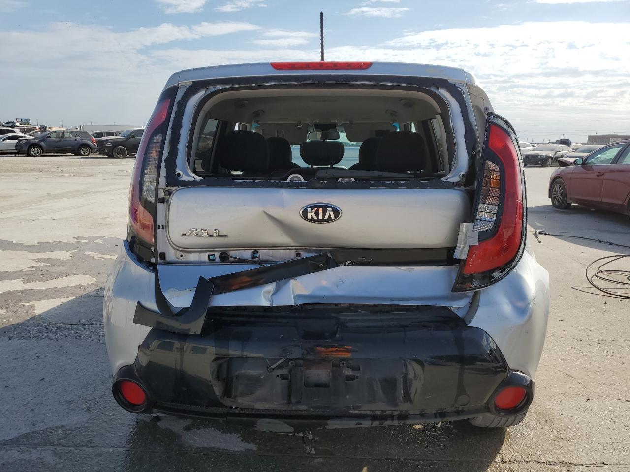 2016 KIA Soul VIN KNDJP3A5XG7862333 Copart auction photo, rear end / front end damage thumbnail 6