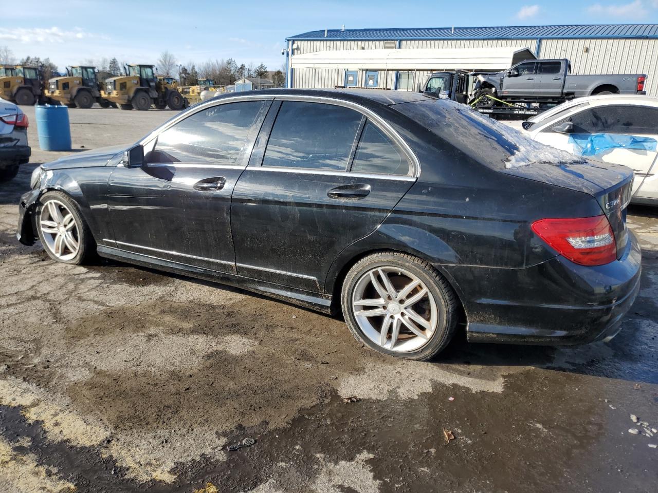 2012 Mercedes-Benz C-klasse VIN WDDGF8BB1CR238326 Copart auction photo, front end damage thumbnail 2