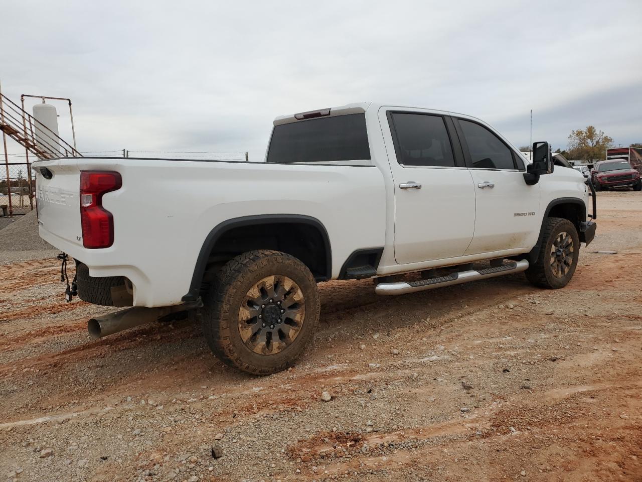 2021 Chevrolet Silverado VIN 1GC4YTEY1MF153645 Copart auction photo, front end / rear end damage thumbnail 3