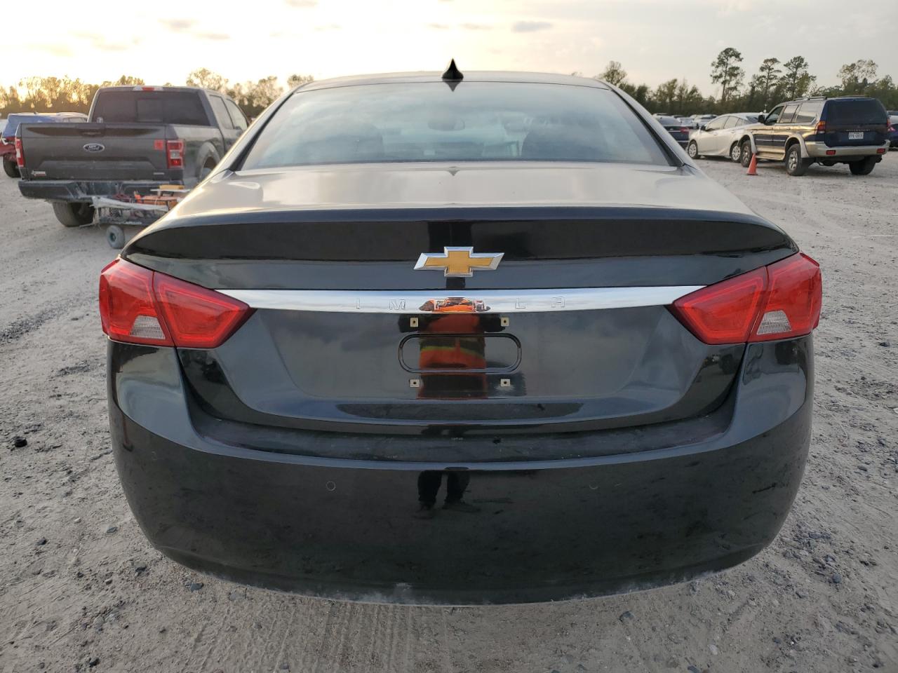2016 Chevrolet Impala VIN 2G1105SA3G9190974 Copart auction photo, side damage thumbnail 6