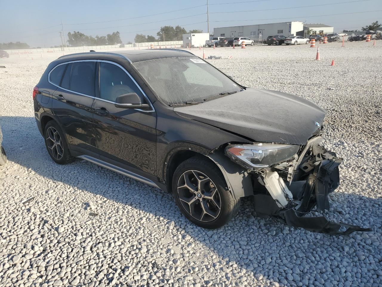 2018 BMW X1 VIN WBXHT3C39J5L34374 Copart auction photo, front end / minor dent/scratches damage thumbnail 4