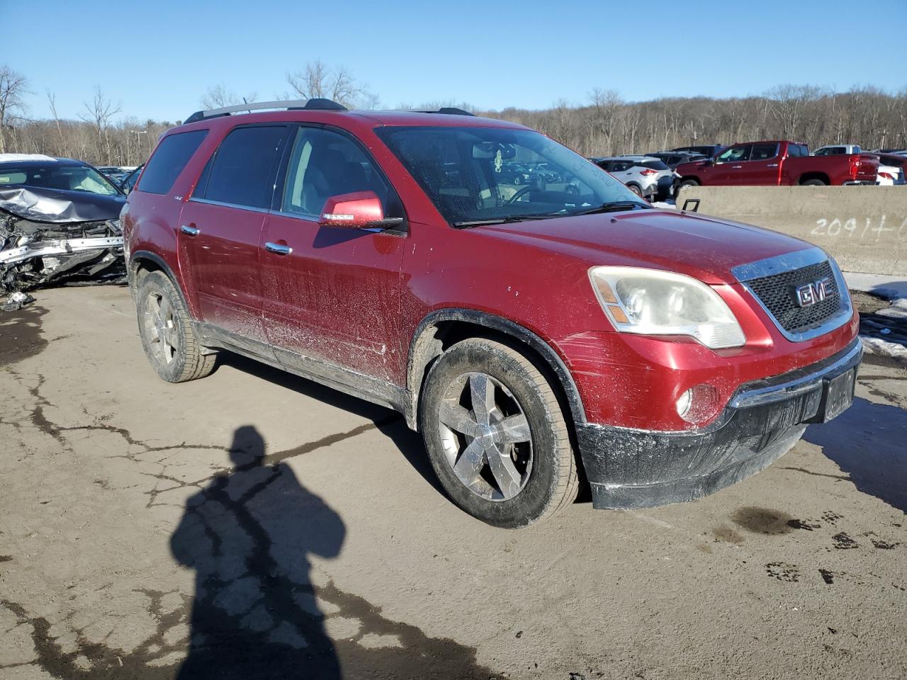 2012 GMC Acadia VIN 1GKKVRED9CJ361983 Copart auction photo, all over damage thumbnail 4