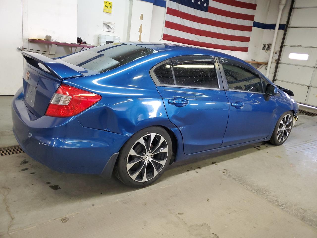 2012 Honda Civic VIN 19XFB2F52CE062935 Copart auction photo, front end / side damage thumbnail 3