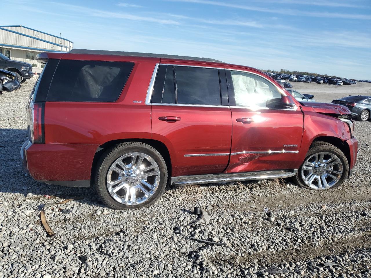 2018 GMC Yukon VIN 1GKS2BKC2JR209151 Copart auction photo, all over / minor dent/scratches damage thumbnail 3