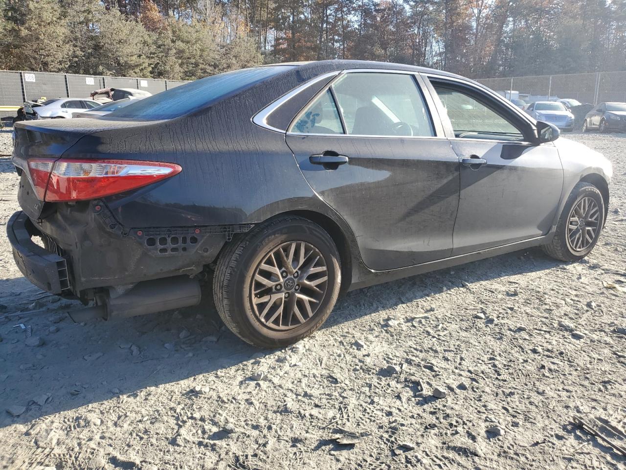 2016 Toyota Camry VIN 4T4BF1FKXGR574115 Copart auction photo, front end / rear end damage thumbnail 3