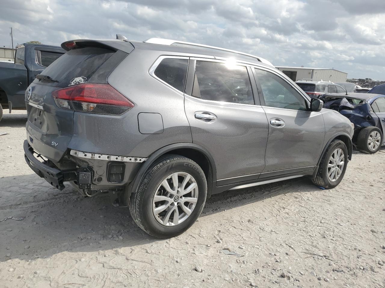 2018 Nissan Rogue VIN KNMAT2MT7JP610398 Copart auction photo, front end / rear end damage thumbnail 3