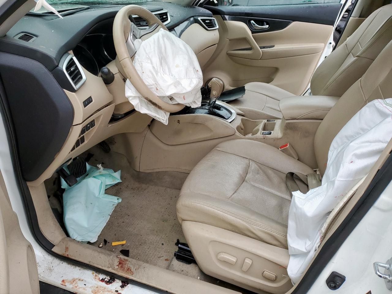 2015 Nissan Rogue VIN 5N1AT2MT1FC880656 Copart auction photo, biohazard/chemical / front end damage thumbnail 7