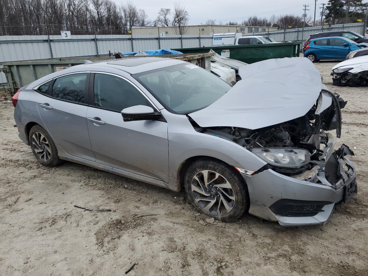 2017 Honda Civic VIN 2HGFC2F75HH572353 Copart auction photo, front end / minor dent/scratches damage thumbnail 4