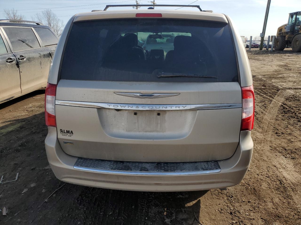 2016 Chrysler Town & Country VIN 2C4RC1BG9GR287370 Copart auction photo, front end damage thumbnail 6