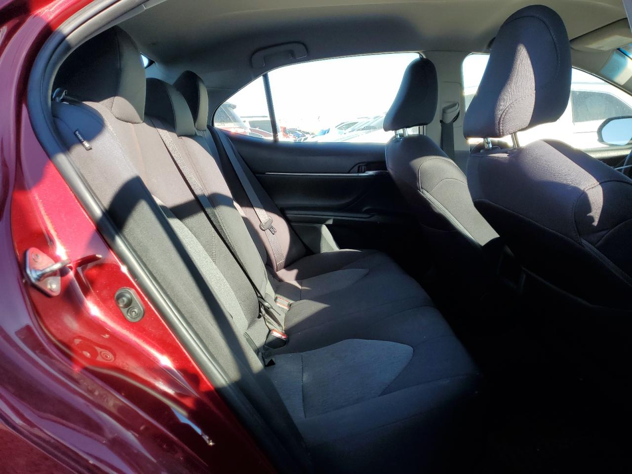 2018 Toyota Camry VIN 4T1B11HK5JU581406 Copart auction photo, rear end damage thumbnail 10