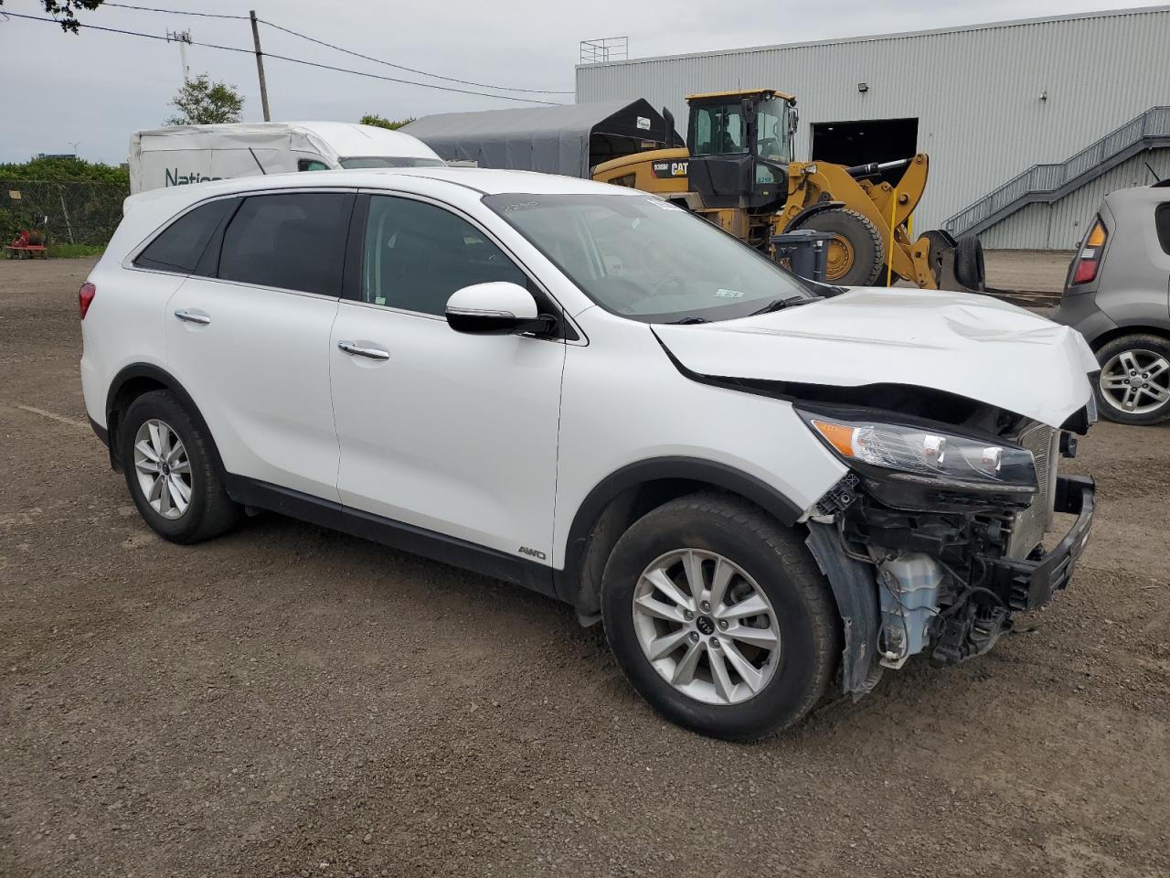 2020 KIA Sorento VIN 5XYPGDA37LG661114 Copart auction photo, front end damage thumbnail 4