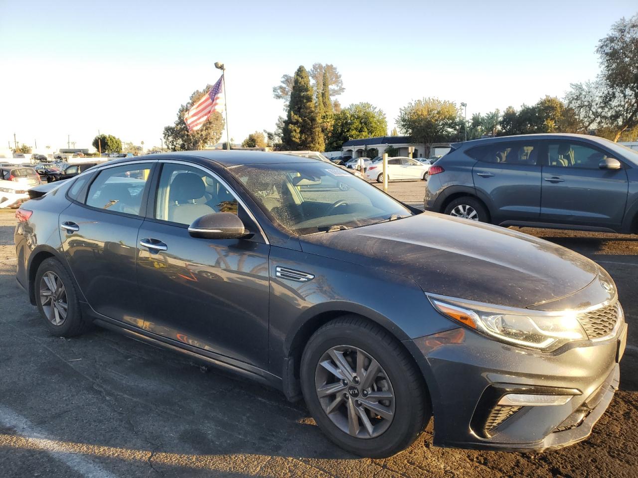 2020 KIA Optima VIN 5XXGT4L32LG397183 Copart auction photo, rear end damage thumbnail 4