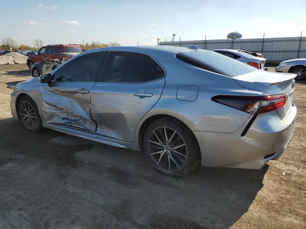 2021 Toyota Camry VIN 4T1G11BK3MU045072 Copart auction photo, side / front end damage thumbnail 2