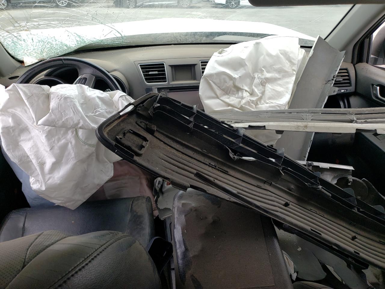 2013 Toyota Highlander VIN JTEDC3EH8D2013609 Copart auction photo, front end / side damage thumbnail 8