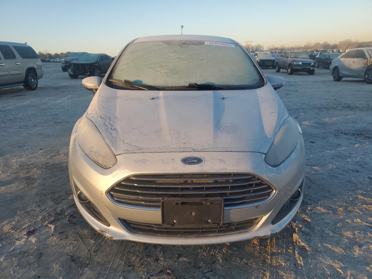 2015 Ford Fiesta VIN 3FADP4BJ4FM153292 Copart auction photo, front end / rear end damage thumbnail 5