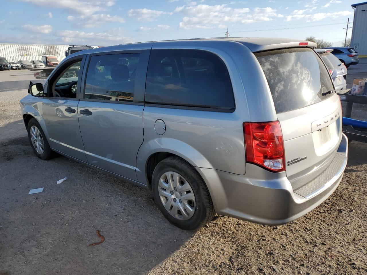 2019 Dodge Caravan VIN 2C4RDGBG1KR528282 Copart auction photo, front end / frame damage damage thumbnail 2