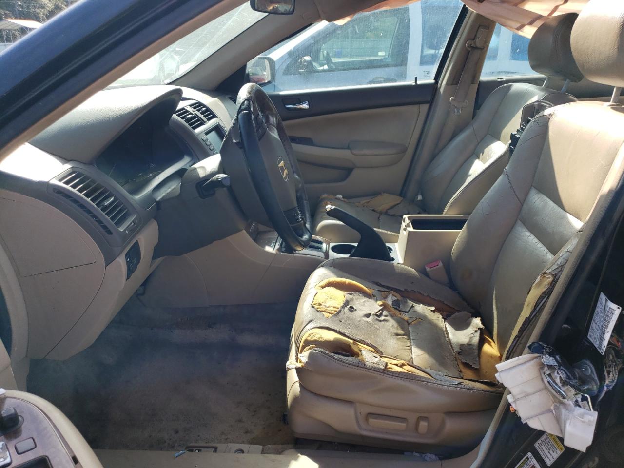 2006 Honda Accord VIN 1HGCM66876A034345 Copart auction photo, side / front end damage thumbnail 7