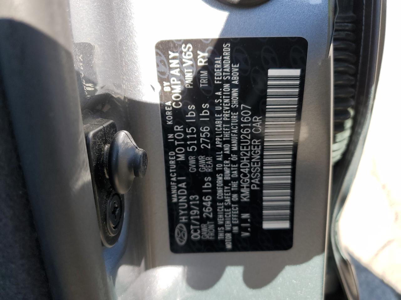 2014 Hyundai Genesis VIN KMHGC4DH2EU261607 Copart auction photo, side / rear end damage thumbnail 12