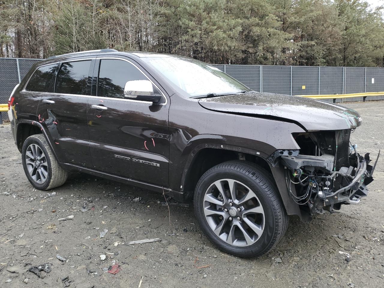 2017 Jeep Grand Cherokee VIN 1C4RJFCG7HC713326 Copart auction photo, front end / minor dent/scratches damage thumbnail 4