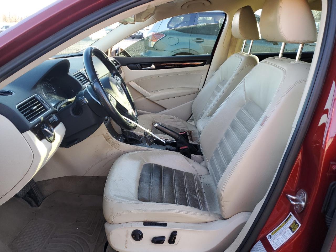 2015 Volkswagen Passat VIN 1VWCV7A31FC019404 Copart auction photo, front end / undercarriage damage thumbnail 7