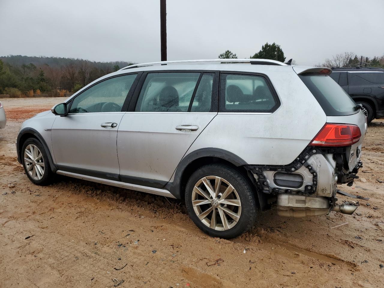 2017 Volkswagen Golf VIN 3VWH17AU2HM523391 Copart auction photo, rear end damage thumbnail 2