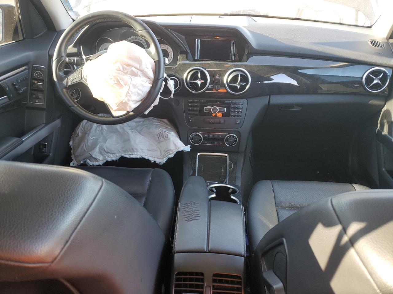 2015 Mercedes-Benz GLK-klasse VIN WDCGG8JB3FG393088 Copart auction photo, front end / rear end damage thumbnail 8