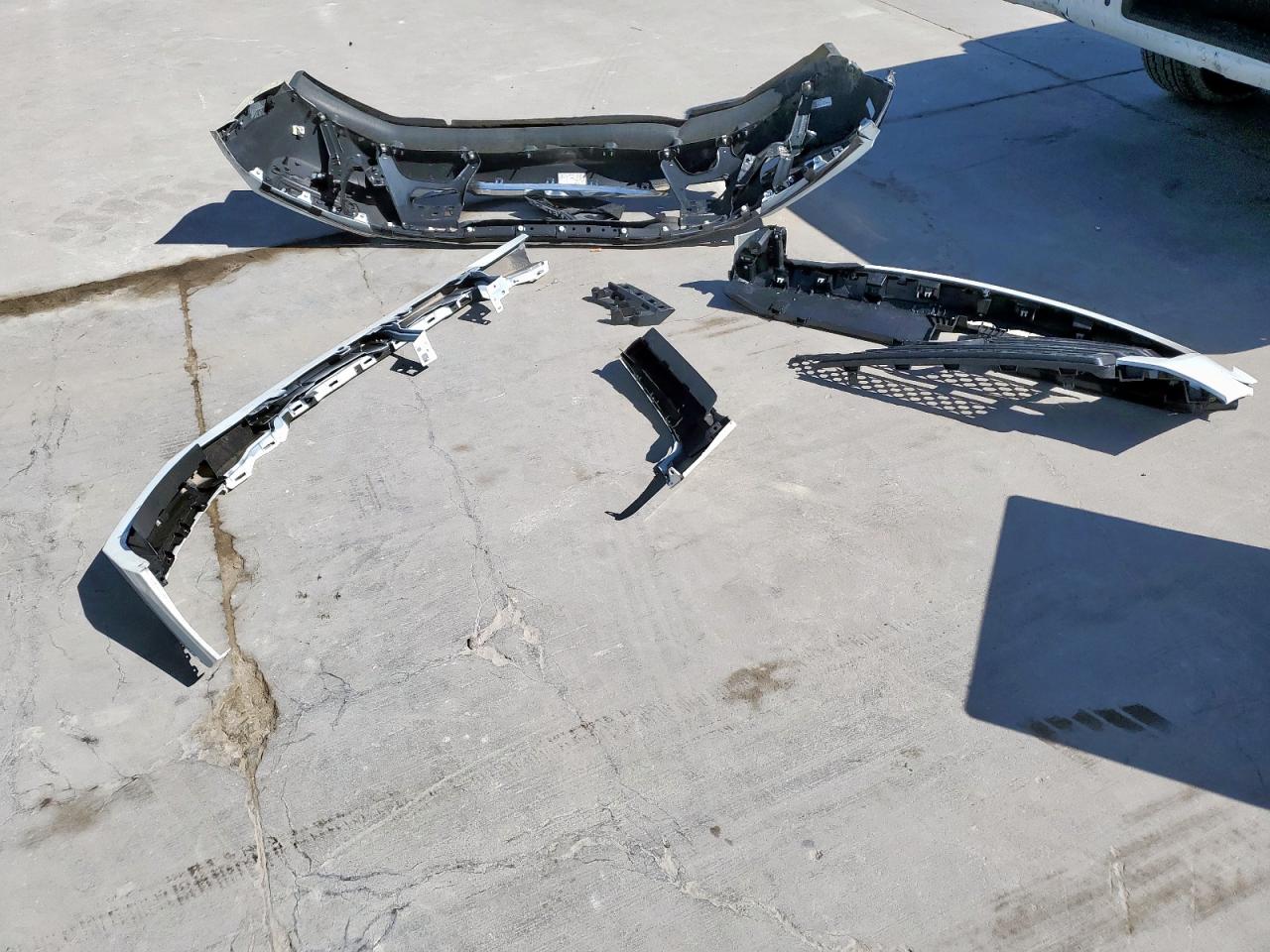 2024 Nissan Titan VIN 1N6AA1ECXRN112621 Copart auction photo, front end damage thumbnail 12