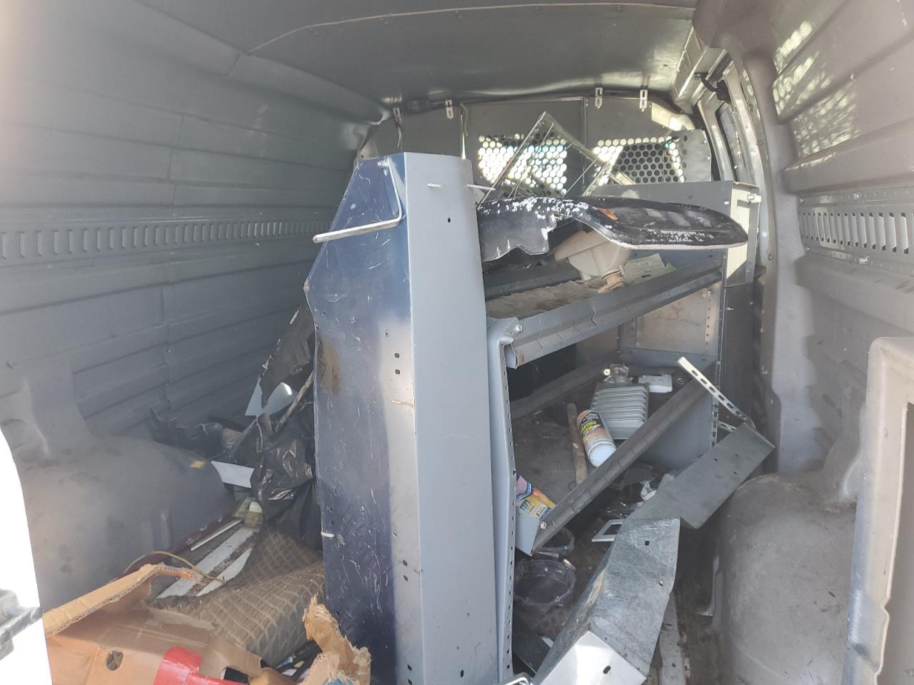 2001 Chevrolet Express VIN 1GCFG15W611109440 Copart auction photo, all over damage thumbnail 10