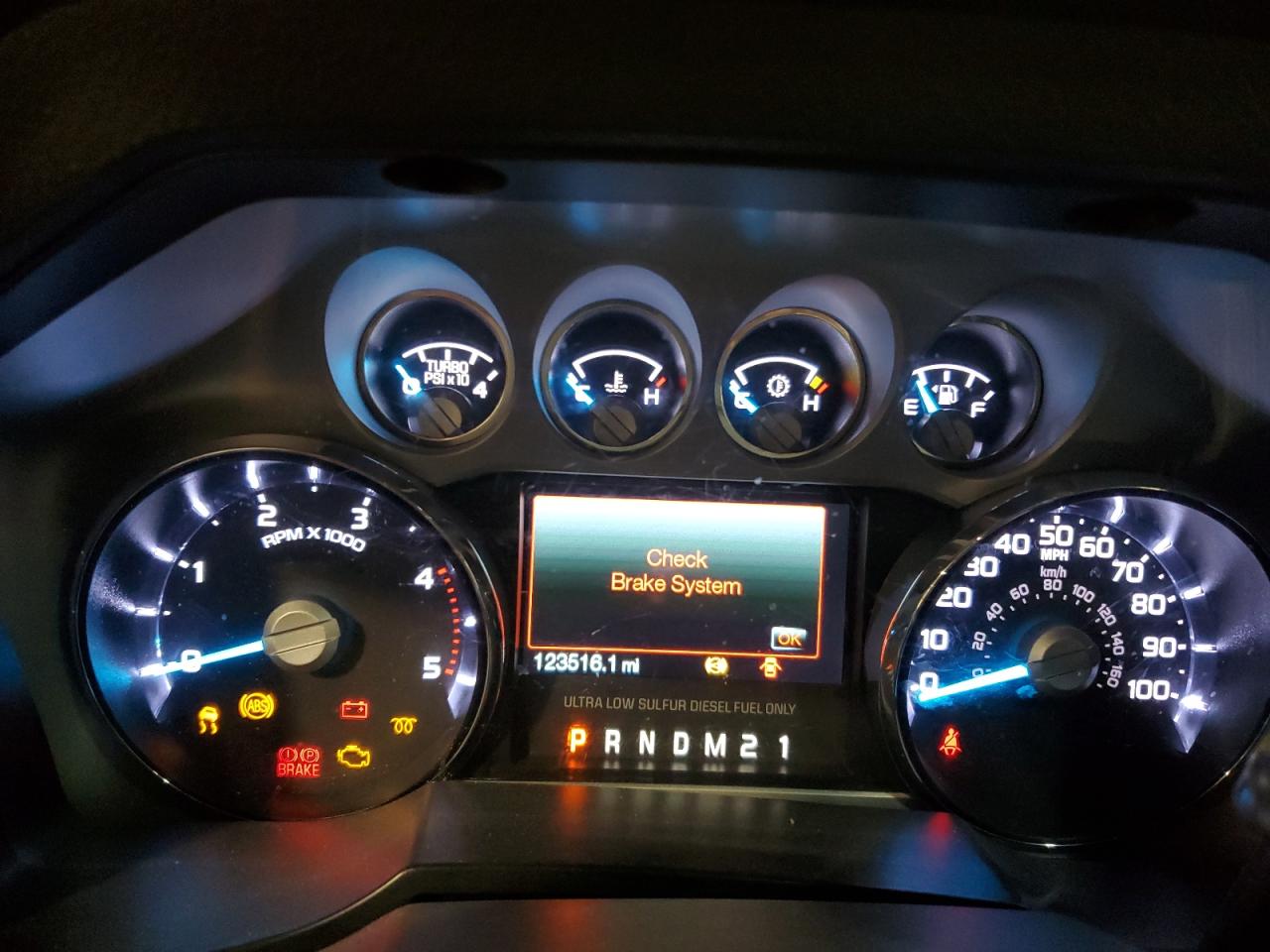 2016 Ford F250 VIN 1FT7W2BT1GED10672 Copart auction photo, front end damage thumbnail 9