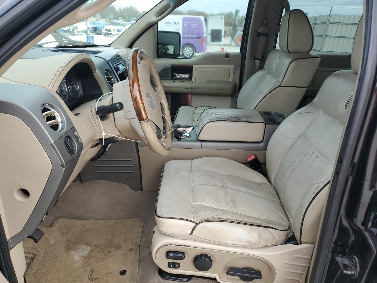 2008 Lincoln Mark LT VIN 5LTPW16598FJ05941 Copart auction photo, front end damage thumbnail 7