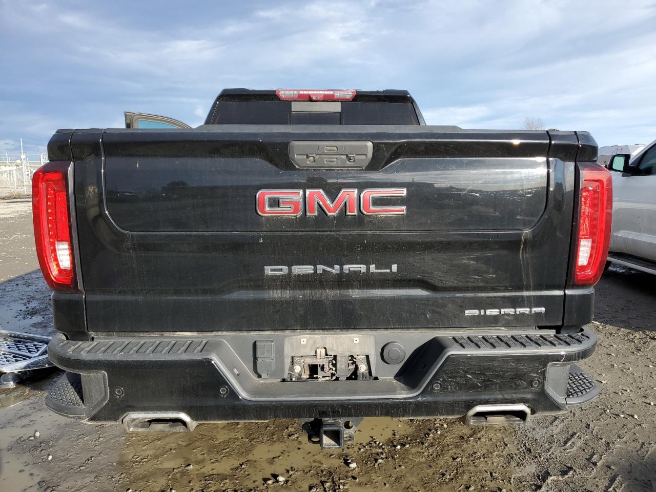 2020 GMC Sierra VIN 3GTU9FED2LG277660 Copart auction photo, front end damage thumbnail 6