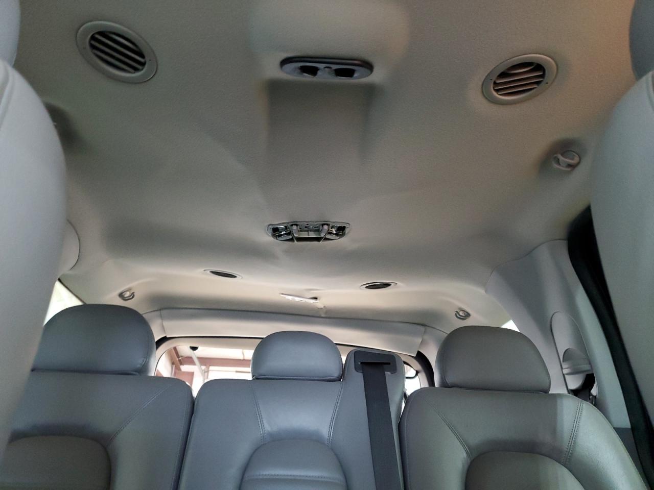 2004 Ford Explorer VIN 1FMDU73W44UC05913 Copart auction photo, top/roof / rear end damage thumbnail 10