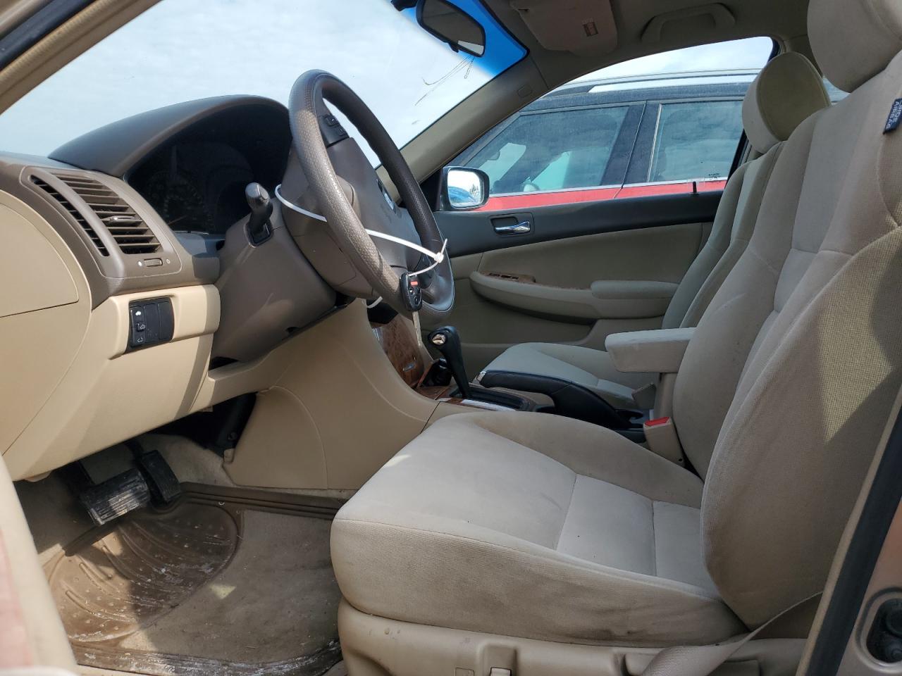 2005 Honda Accord VIN 1HGCM56745A124892 Copart auction photo, front end damage thumbnail 7