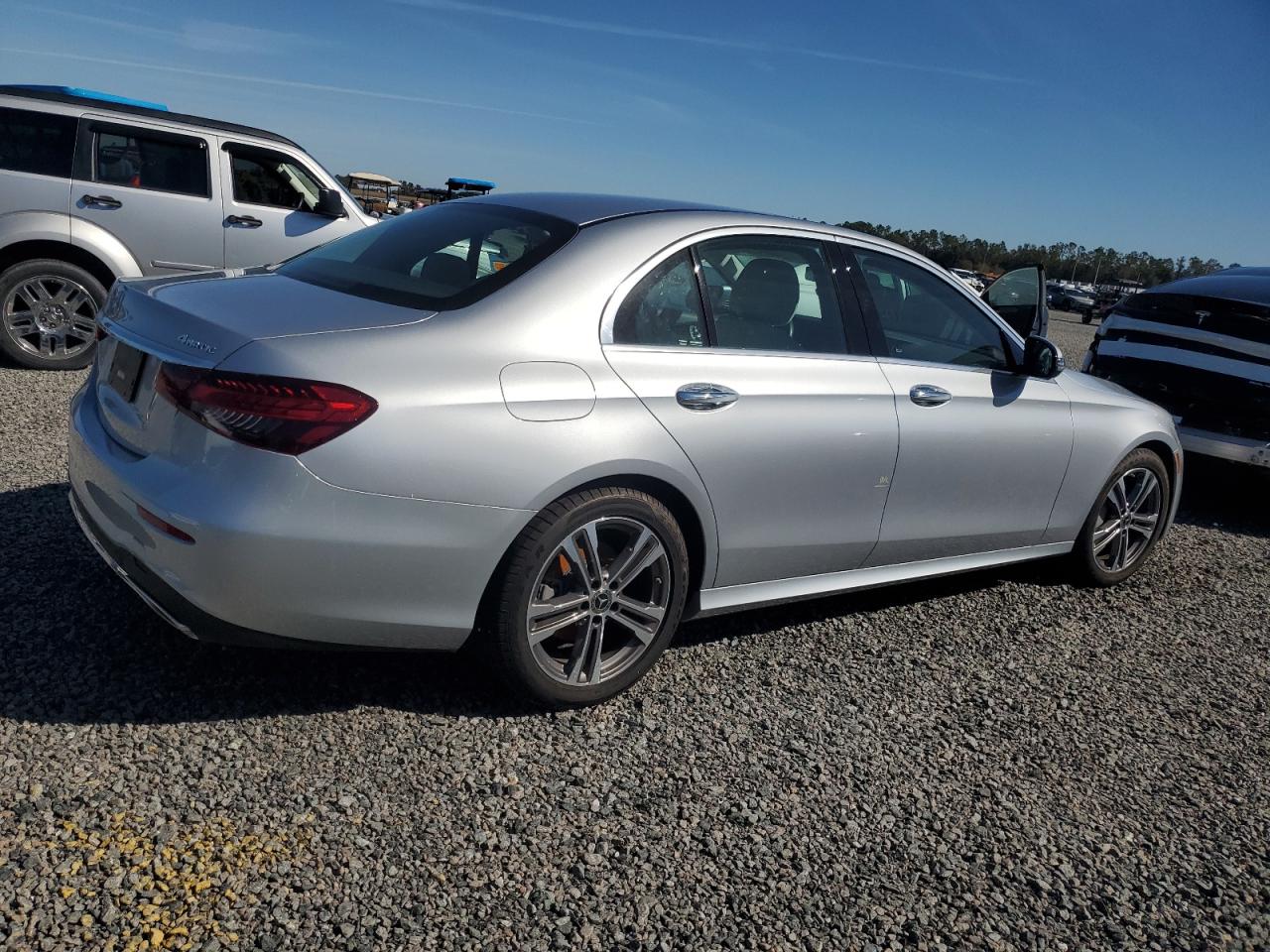 2022 Mercedes-Benz E-klasse VIN W1KZF8EB6NB045119 Copart auction photo, water/flood damage thumbnail 3