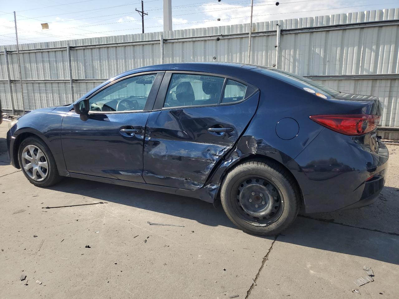 2014 Mazda 3 VIN JM1BM1U7XE1167624 Copart auction photo, side / rear end damage thumbnail 2