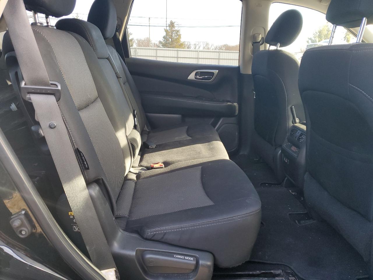 2019 Nissan Pathfinder VIN 5N1DR2MM7KC594289 Copart auction photo, front end / minor dent/scratches damage thumbnail 11
