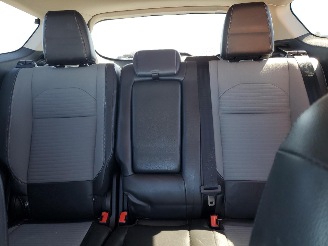 2017 Ford Escape VIN 1FMCU0GD7HUE84632 Copart auction photo, front end / side damage thumbnail 10