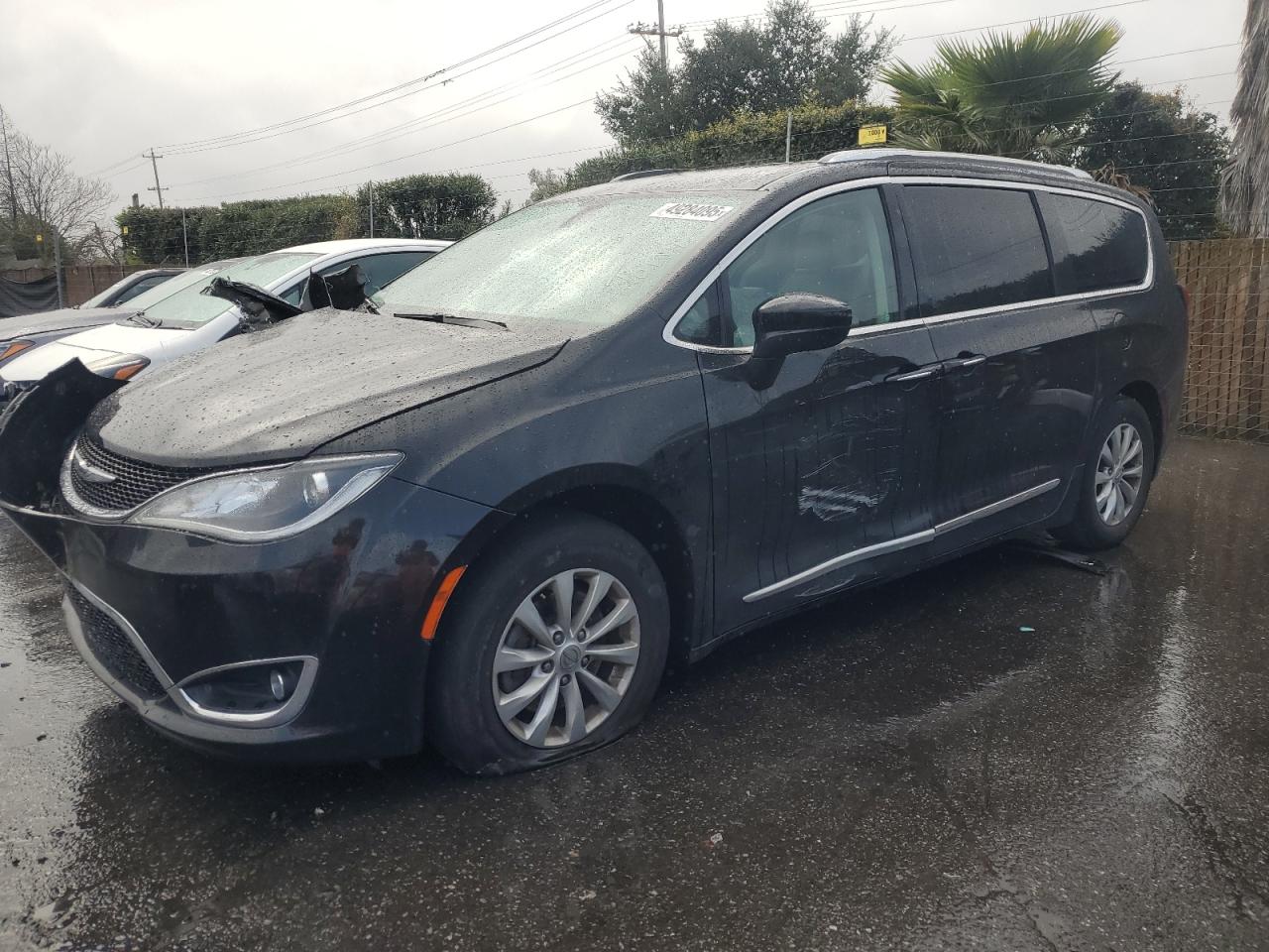 2019 Chrysler Pacifica VIN 2C4RC1BG8KR597308 - Copart auction photo